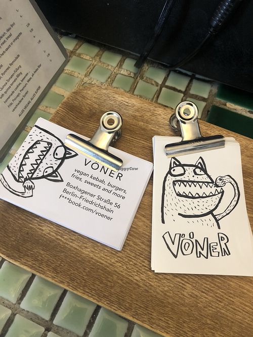 card and sticker at Vöner der Vegetarische Döner in Berlin