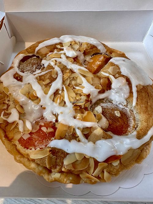   at Magpies  in Bruges