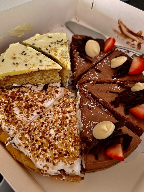   at Magpies  in Bruges