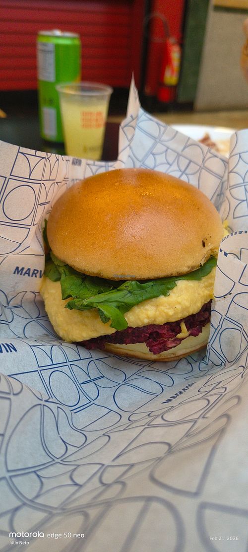 Veggie burger at Marvin - Brasilia Shopping in Brasilia