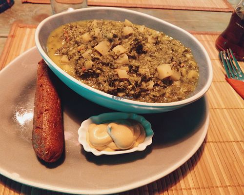 Cale with MAD sausage at Heidewitzka in Bochum