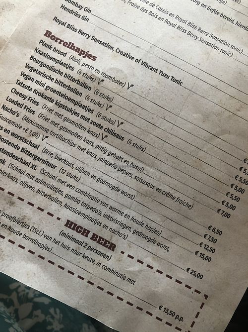 Clear marked menu at Slot Oostende in Goes