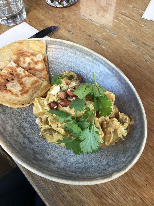 Curry - never had seitan quite like this before 👌🏻 at Halo in Queenstown