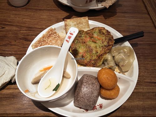 Dumplings, vegetable pancake, taro balls. at Sù Mǎn Xiāng 素满香 - Daxing in Shanghai