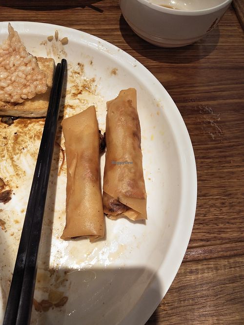 Spring rolls at Sù Mǎn Xiāng 素满香 - Daxing in Shanghai