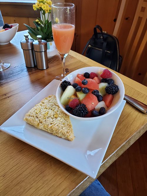 Continental Breakfast at Ravens' Restaurant in Mendocino