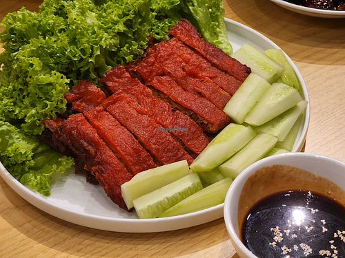 Roasted suckling "pig" wrap at D'Life Signature 蔬品軒 - Novena in Central Singapore