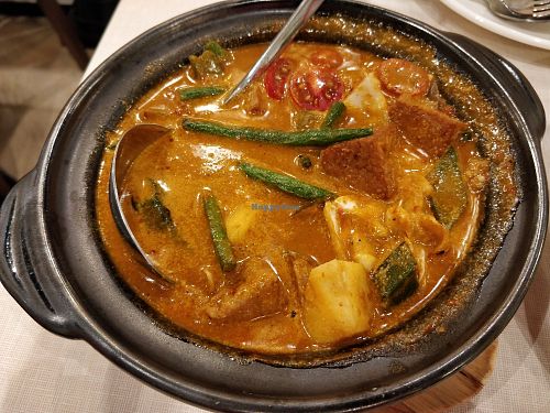 curry fish head at D'Life Signature 蔬品軒 - Novena in Central Singapore