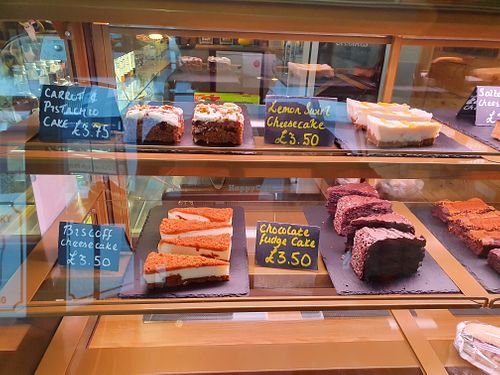 Even more cakes at Beare's Pantry in Wadebridge