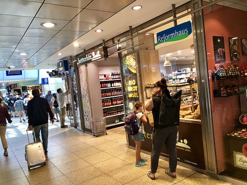 outside at Better Life in Hannover