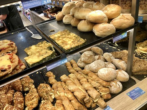 bakery items at Better Life in Hannover