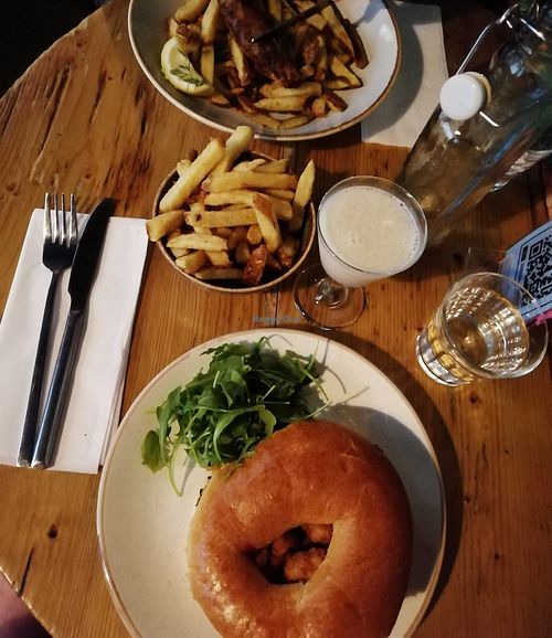Chip supper, macaroni miso balls, chips, absinthe cream cocktail at Stereo in Glasgow