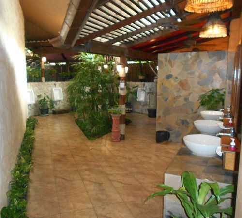 Even the bathrooms include nature! at Cabbages & Condoms in Pattaya