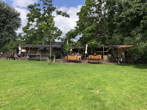 Location is in the park  at Vroesenpaviljoen in Rotterdam