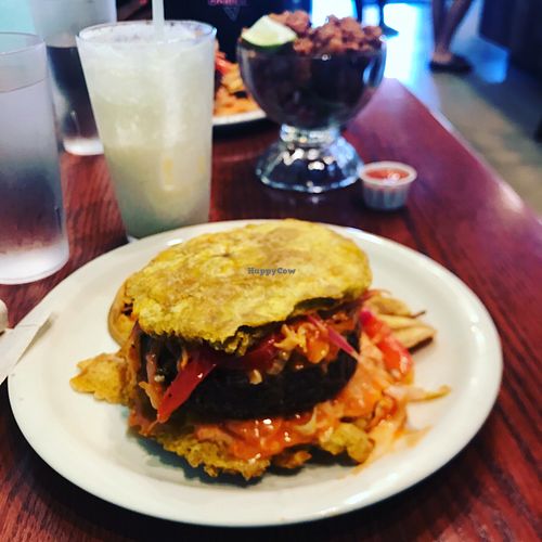 Glad to find a Dominican vegan restaurant in town. Everything was exceptional from the food, the service, and the presentation. 100% would recommend it to anyone.  at Juuuicy's Vegan Restaurant & Mama's Vegan Cocina in West Palm Beach