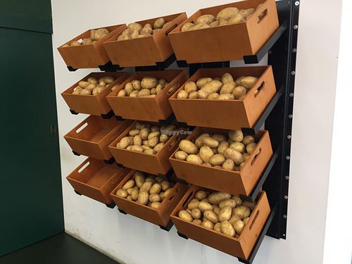 Potatoes at the ready  at FÆNCY FRIES in Brno