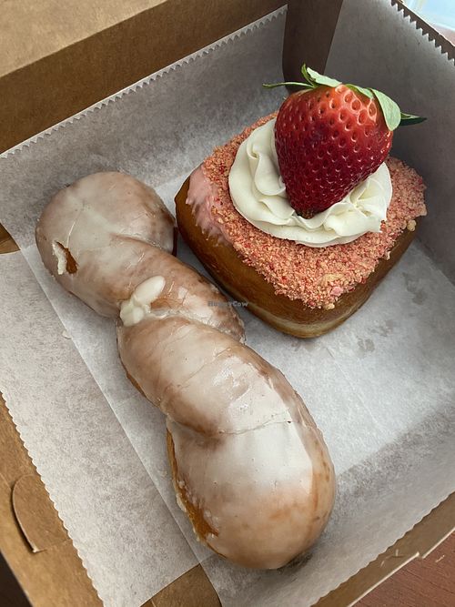 Donuts at The Vegan Doughnut Company in Lakewood