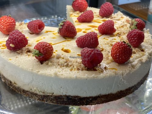 Vegan cheesecake with mango & plum at VegB12 in Tallinn