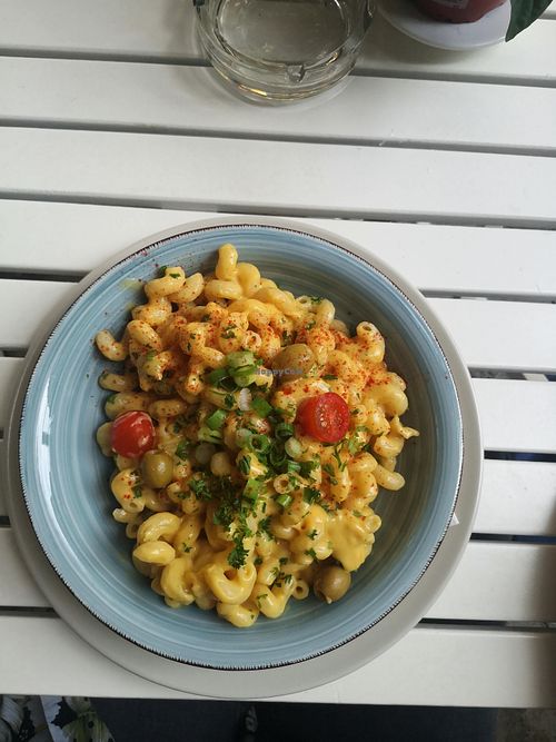 Vegan mac and cheese at Café Sue in Weimar