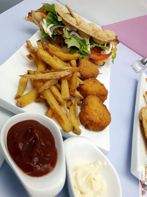 Waffle with steak and vegan cheese at Waffles Folies in Paris