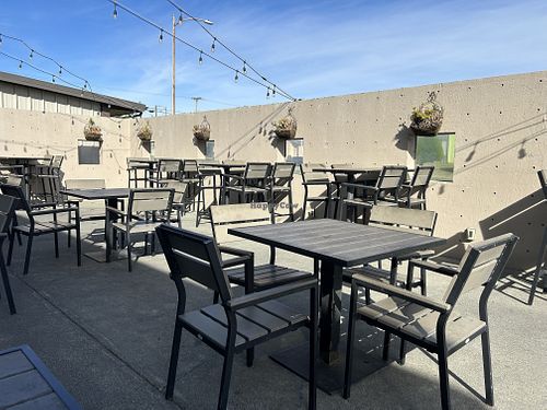 Outdoor seating   at SeaQuake Brewing in Crescent City
