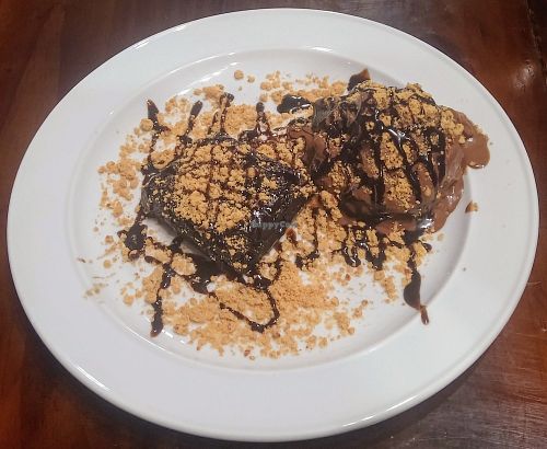 Vegan brownie and ice cream at Ella Cafe in Recife