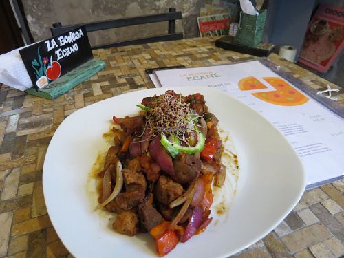 Saltado at Herbívoro in Arequipa