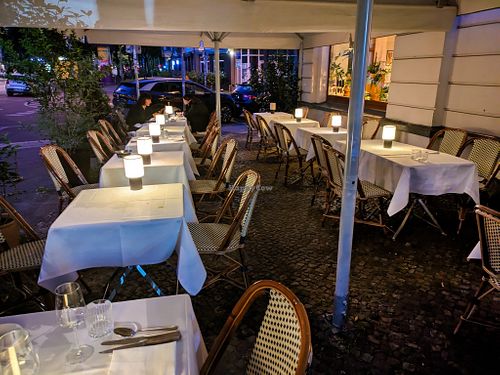 Outdoor seating at Frea at FREA in Berlin