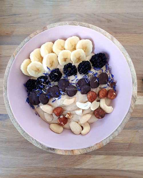 Smoothie bowl at Konvergenz 53 - FrühstücksCafé & TapasBar in Stralsund