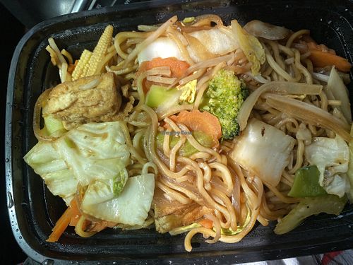 On the Road - Chow Mein w/Fried Tofu - Tasty, Devoured It ALL! 😋  at Vegan Thyme in Newbury Park