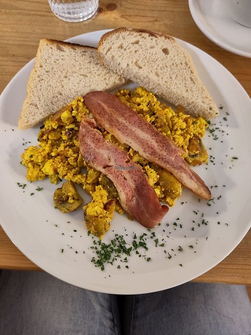 Top Vegan Restaurant Food Image