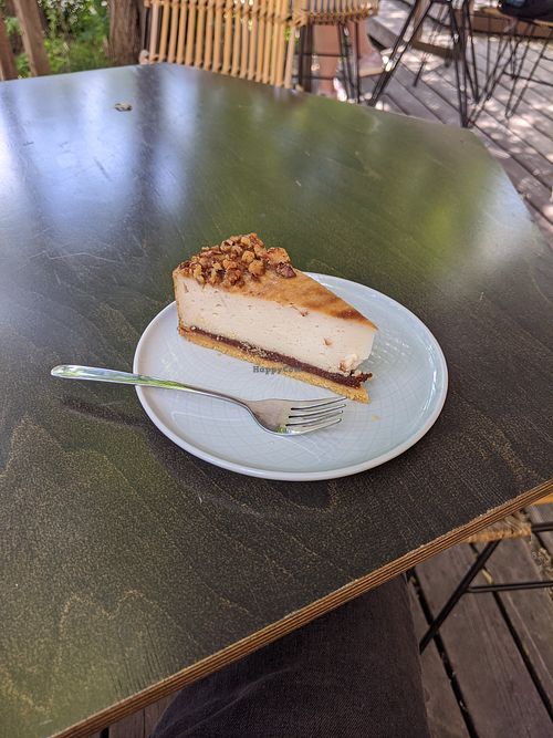 Caramel cheesecake vegan at KIRAS - Pylimo in Vilnius