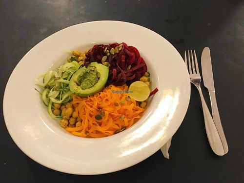 Vegan zoodle salad  at The Doctor's House in Matara