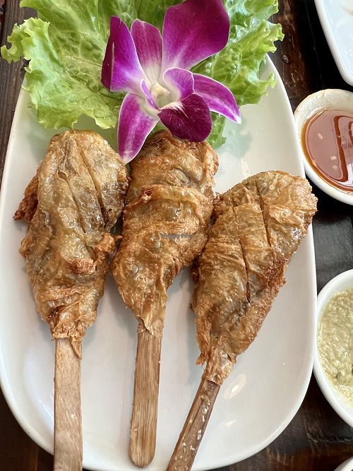 ไก่อบชานอ้อย - sugarcane “Chicken”  at BlueZone in Bangkok