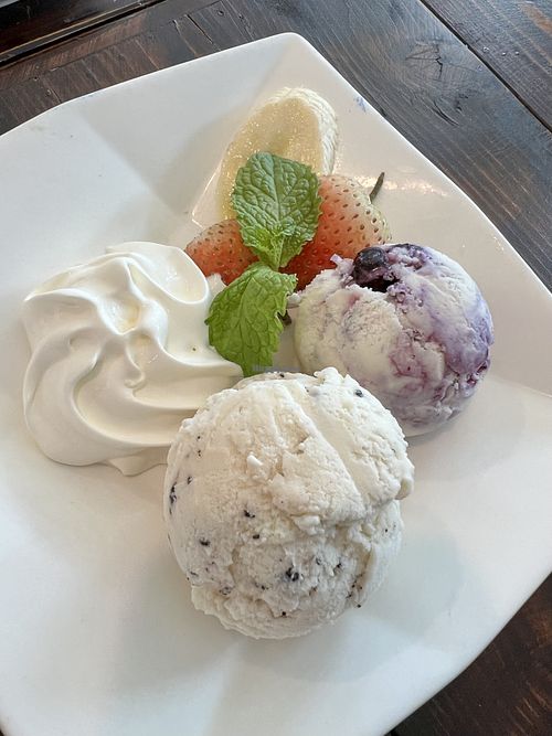 Blueberry & Vanilla chocolate chips ice cream with vegan whipped cream  at BlueZone in Bangkok