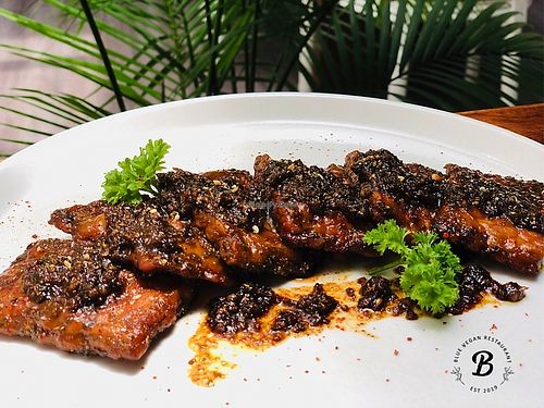 Homemade Panggang Sauce grilled tempeh.
A very authentic Indon style Panggang sauce grilled with local tempeh. Add on one healthy brown rice for your daily meal. at Blue in Penang