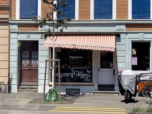 outside at Za Zaa - Erasmusplatz in Basel