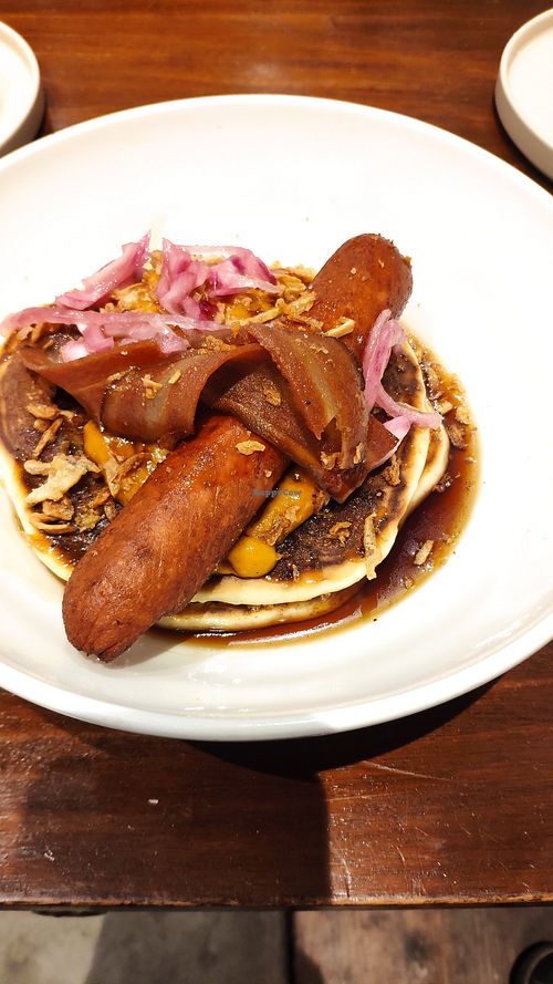 Pancakes salés avec saucisse et bacon at Gurou Street Food in La Rochelle