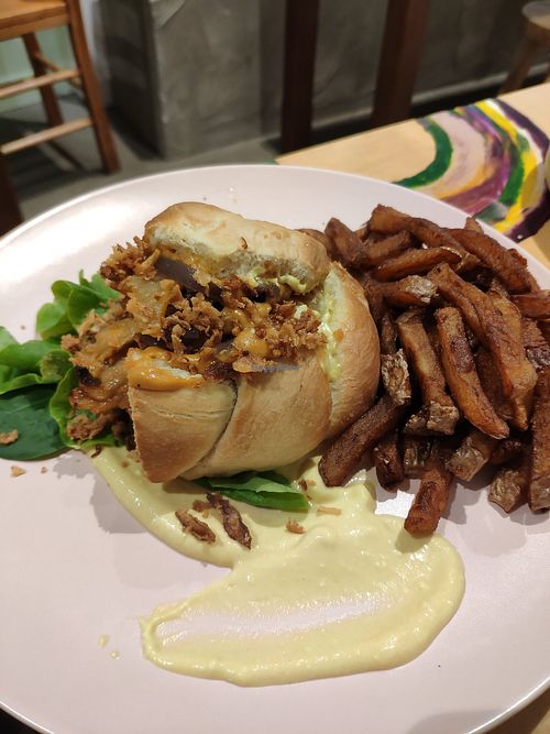 D'wich at Gurou Street Food in La Rochelle