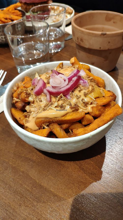 Frites fauxmages at Gurou Street Food in La Rochelle