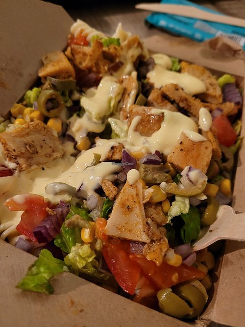 Pasta salad. This dressing 🤤 at Junkyard in Reykjavik