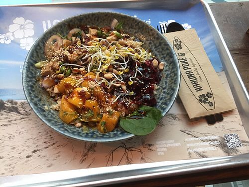 My vegan poke bowl at Kahuna Poke Bros in Frankfurt