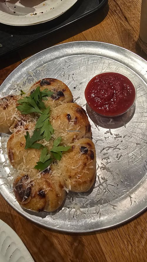 Garlic knots at 20th Street Pizza in Philadelphia