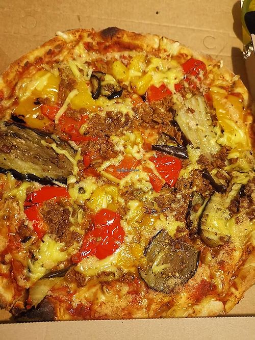 V2 from their menu at Nørresundby Pizza in Aalborg