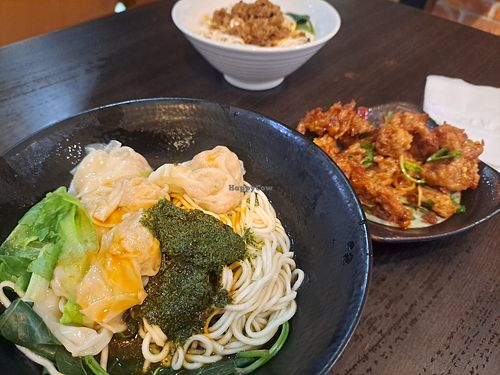 Noodles, with stewed greens, wontons, and toon sauce. Crispy sweet and sour seitan. at Jí Yuán SùShí 吉緣素食 in Taipei