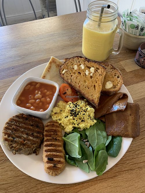 Full breakfast and passion shoot smoothie  at Chapter One Coffee Shop in Edinburgh