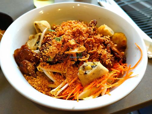 Bo-bun at La Cantine Viêtgétarienne in Bordeaux