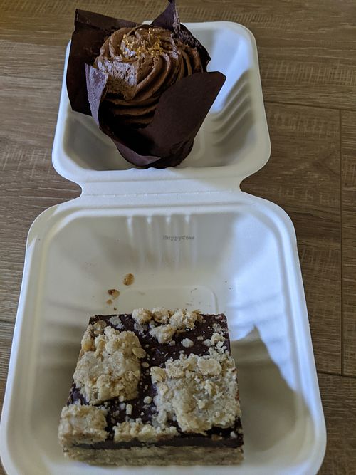 mocha cupcake and oat-fudge bar at Plantitude in Ladysmith