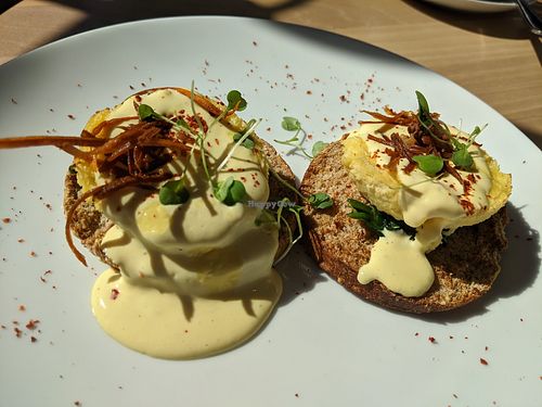 Eggs Benedict at Verdine in Houston