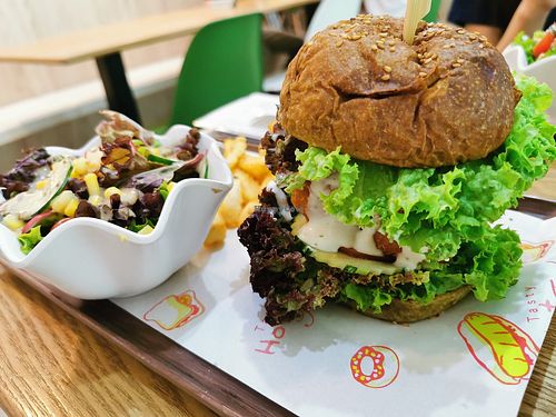  at Green Ba - Somerset in Central Singapore